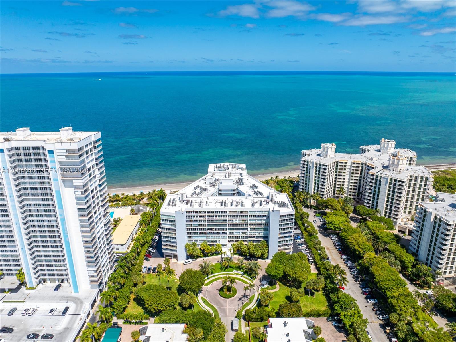 600 Grapetree Dr Unit: 3BS