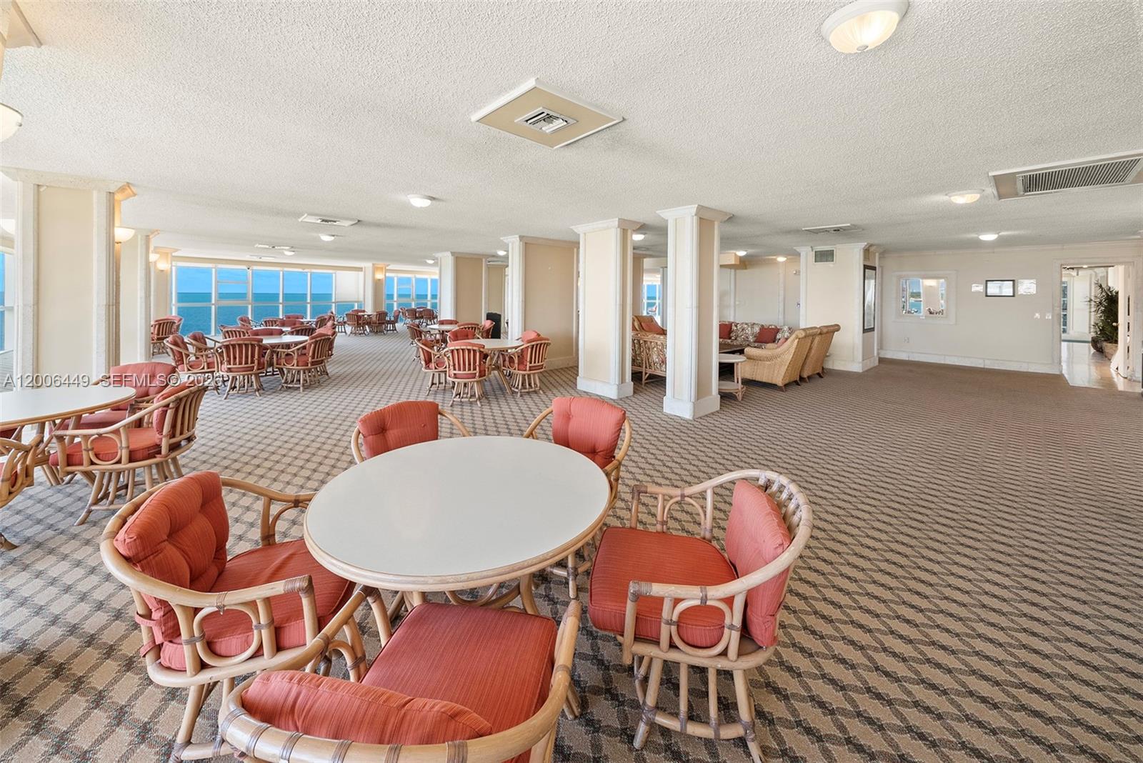 600 Grapetree Dr Unit: 8FS