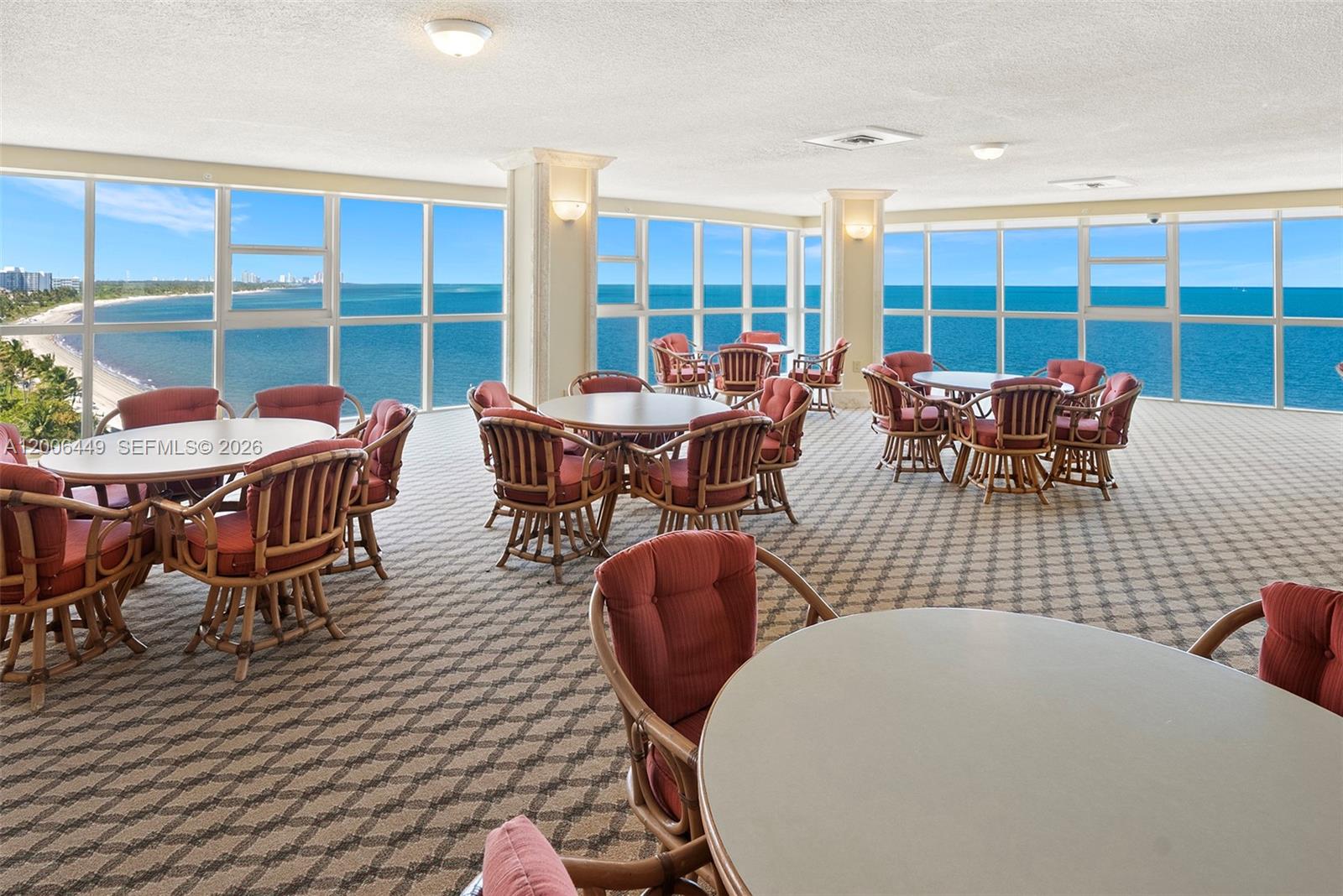 600 Grapetree Dr Unit: 8FS