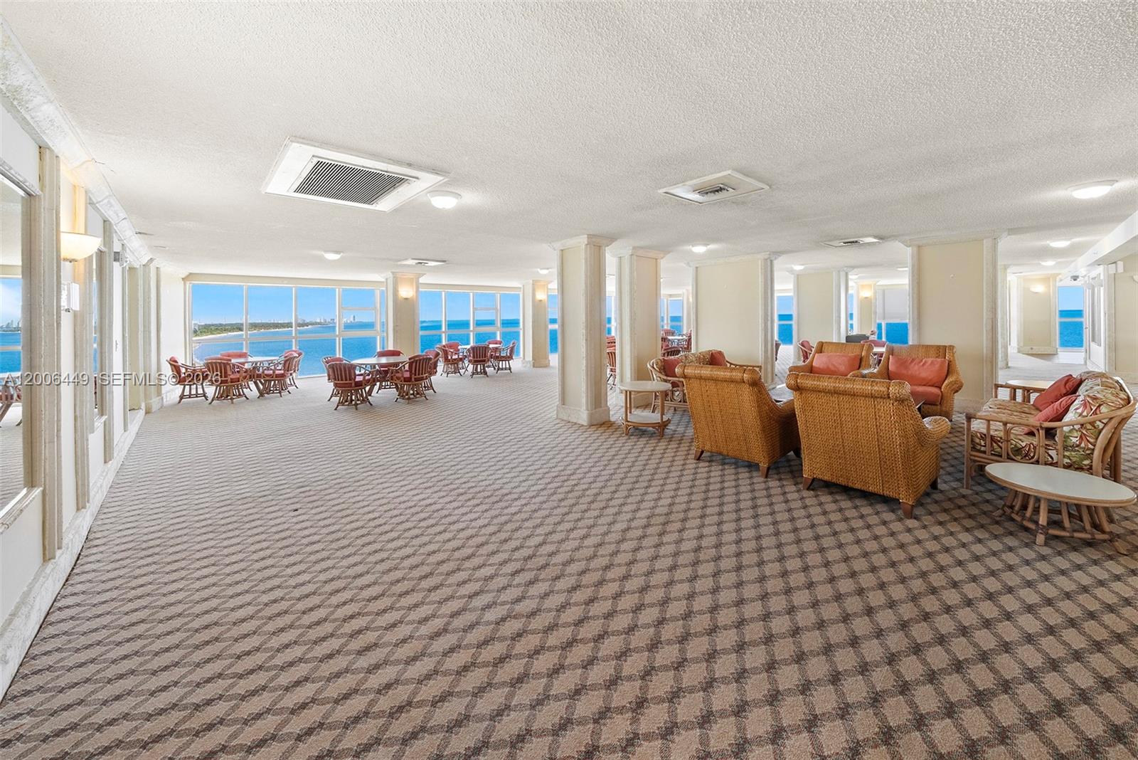 600 Grapetree Dr Unit: 8FS