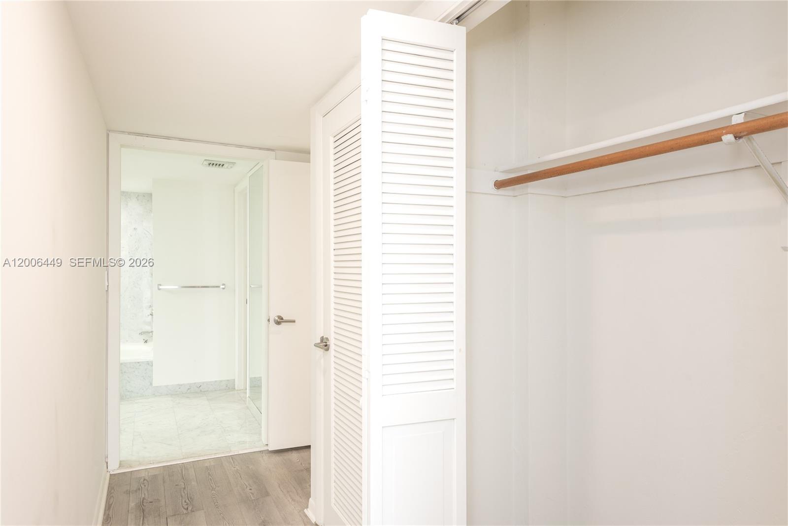 600 Grapetree Dr Unit: 8FS