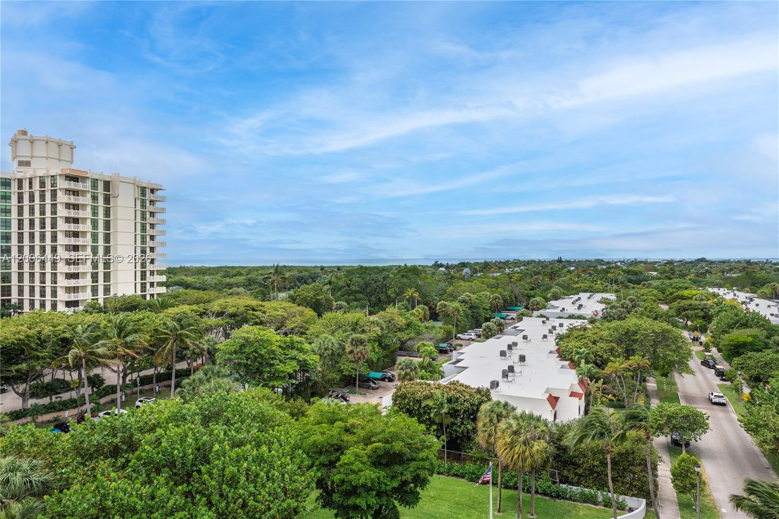 600 Grapetree Dr Unit: 8FS