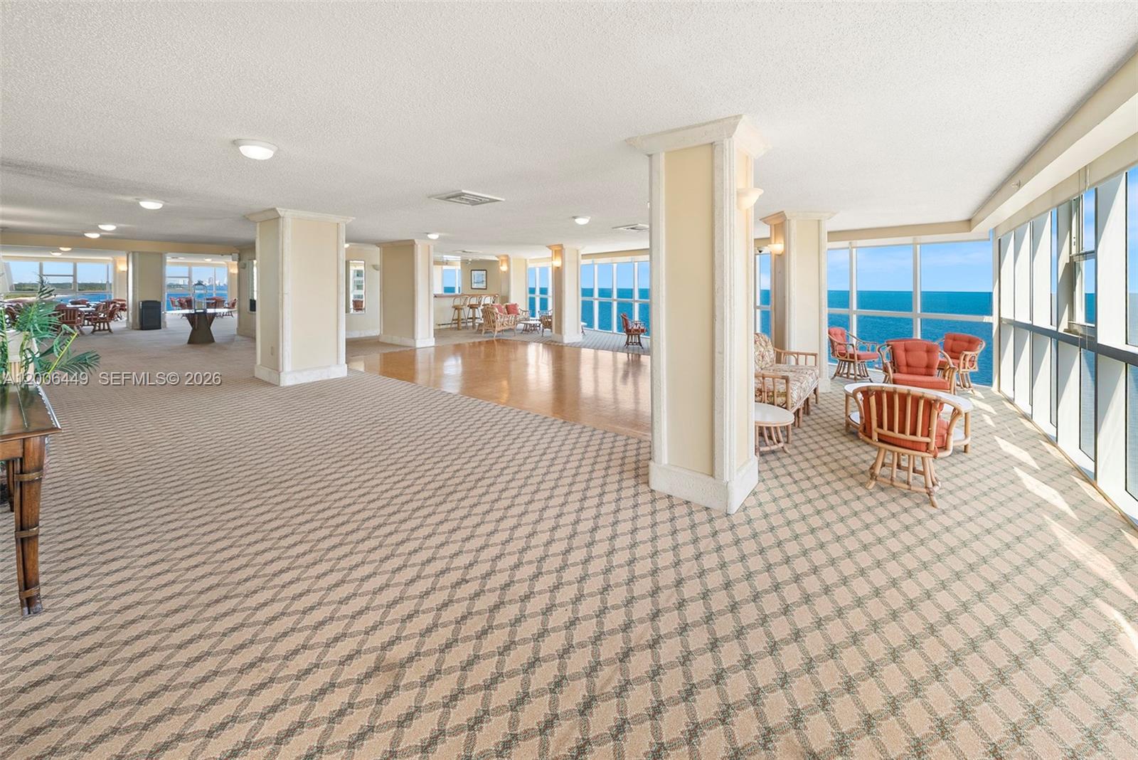 600 Grapetree Dr Unit: 8FS