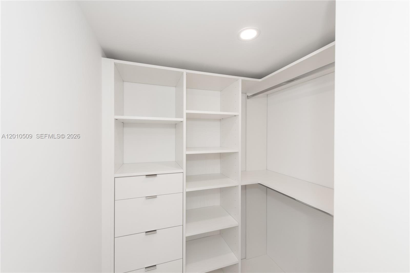 151 Crandon Blvd # 241