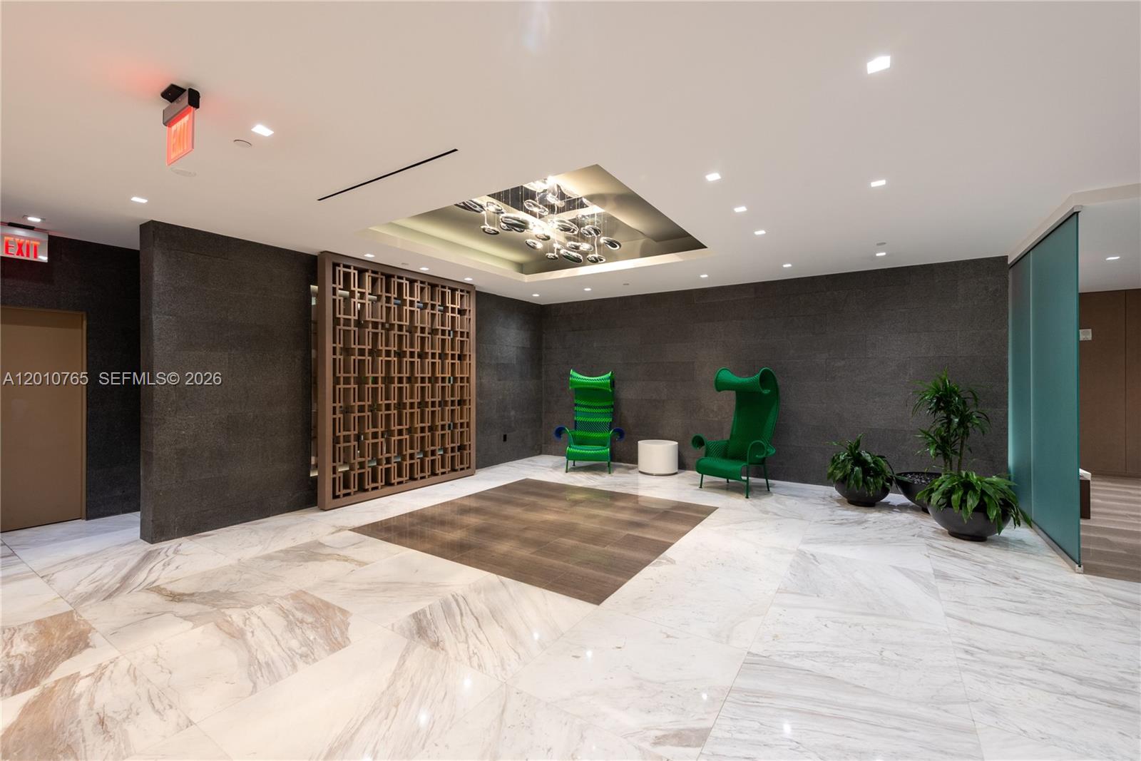 400 Sunny Isles Blvd # 1518