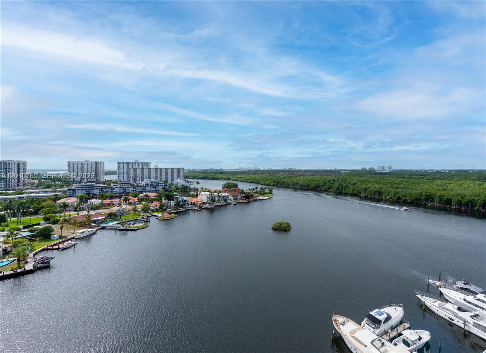 400 Sunny Isles Blvd # 1518