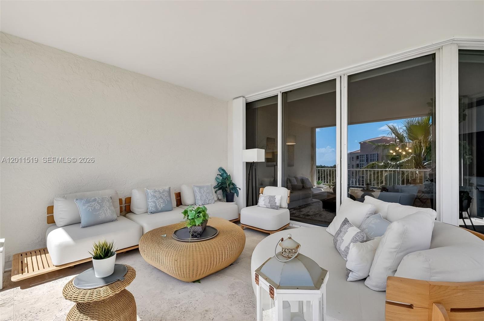 705 Crandon Blvd # 506