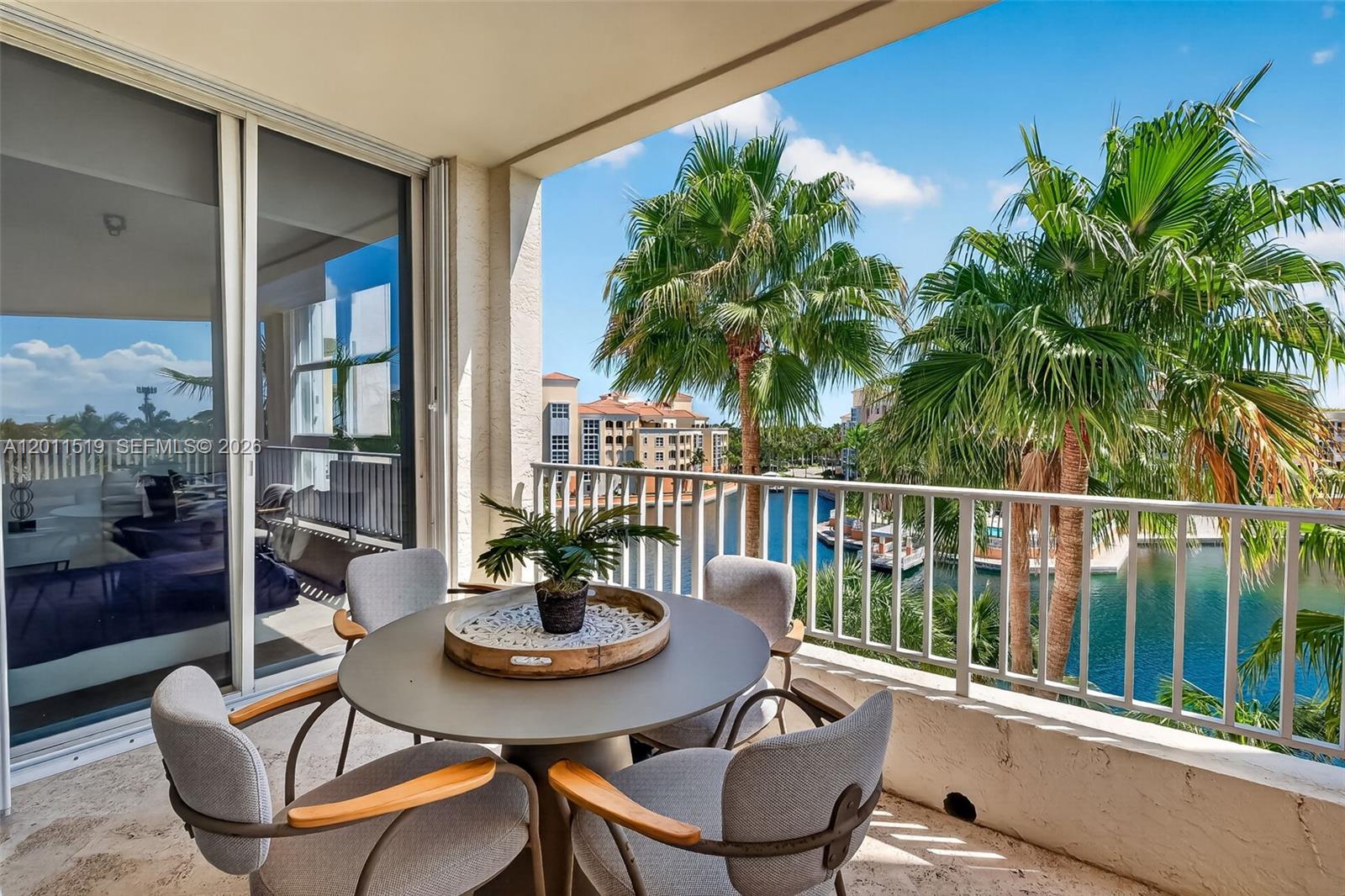 705 Crandon Blvd # 506