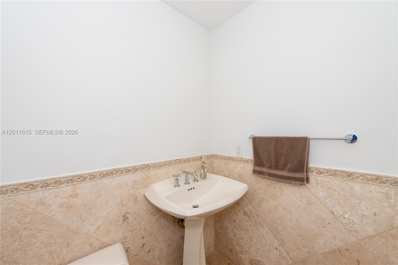 785 Crandon Blvd # 1205