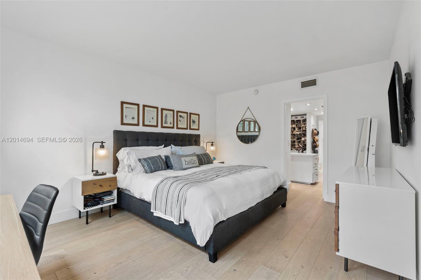 141 Crandon Blvd # 237