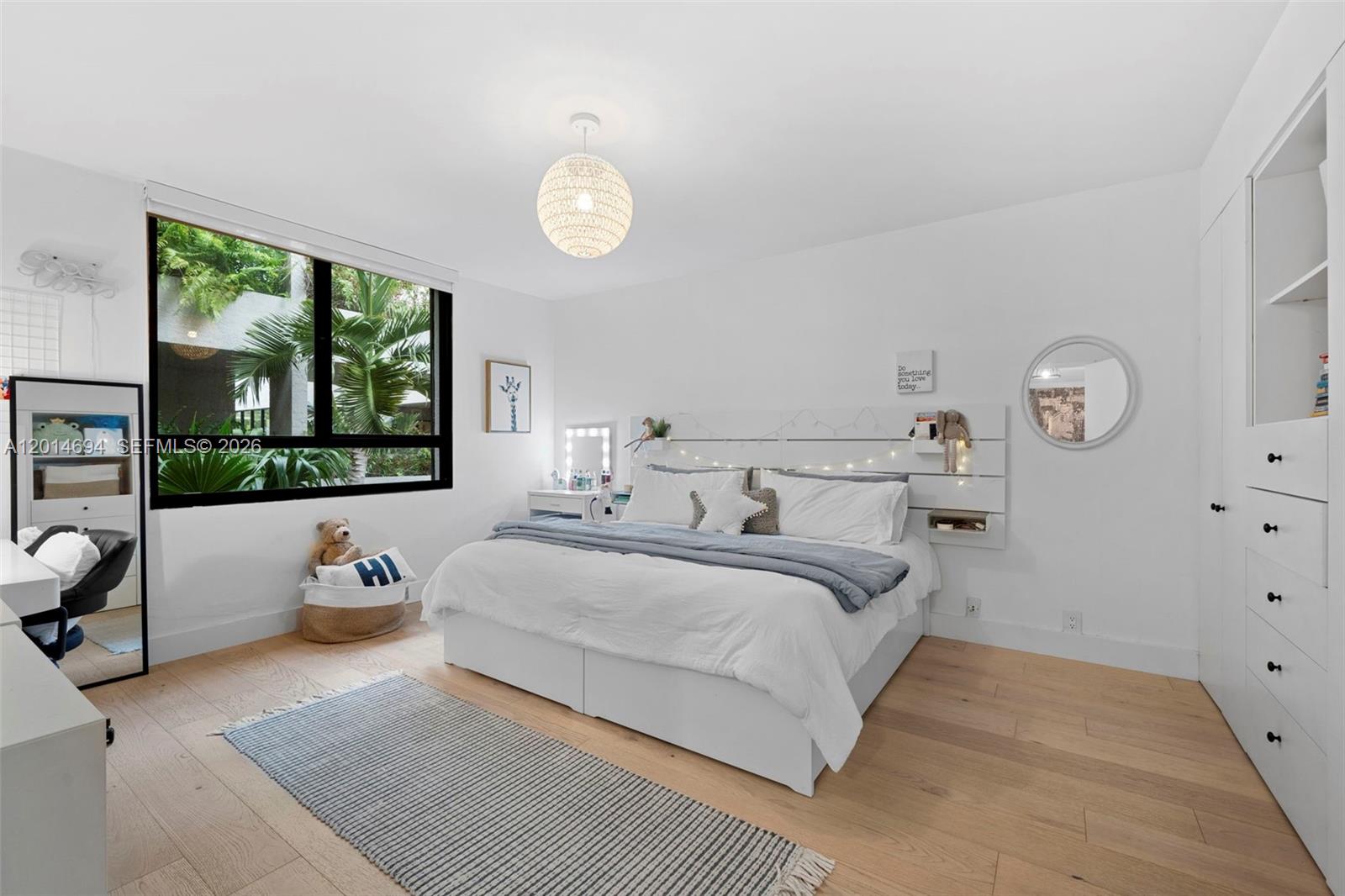 141 Crandon Blvd # 237
