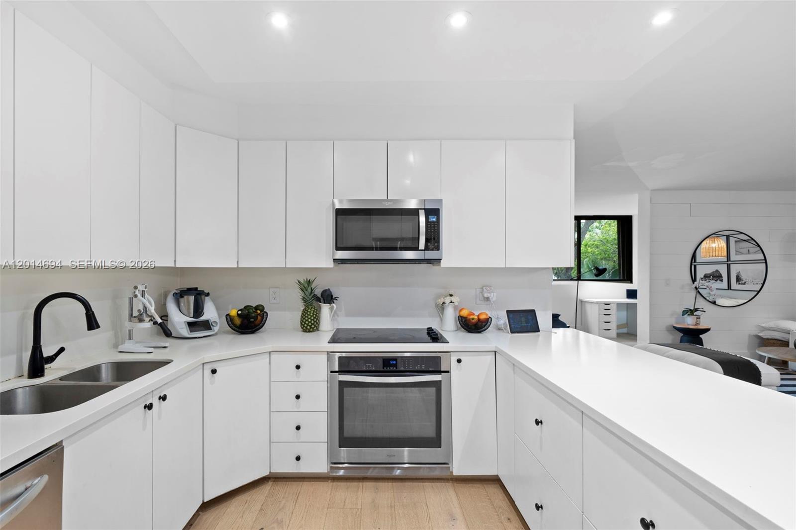 141 Crandon Blvd # 237