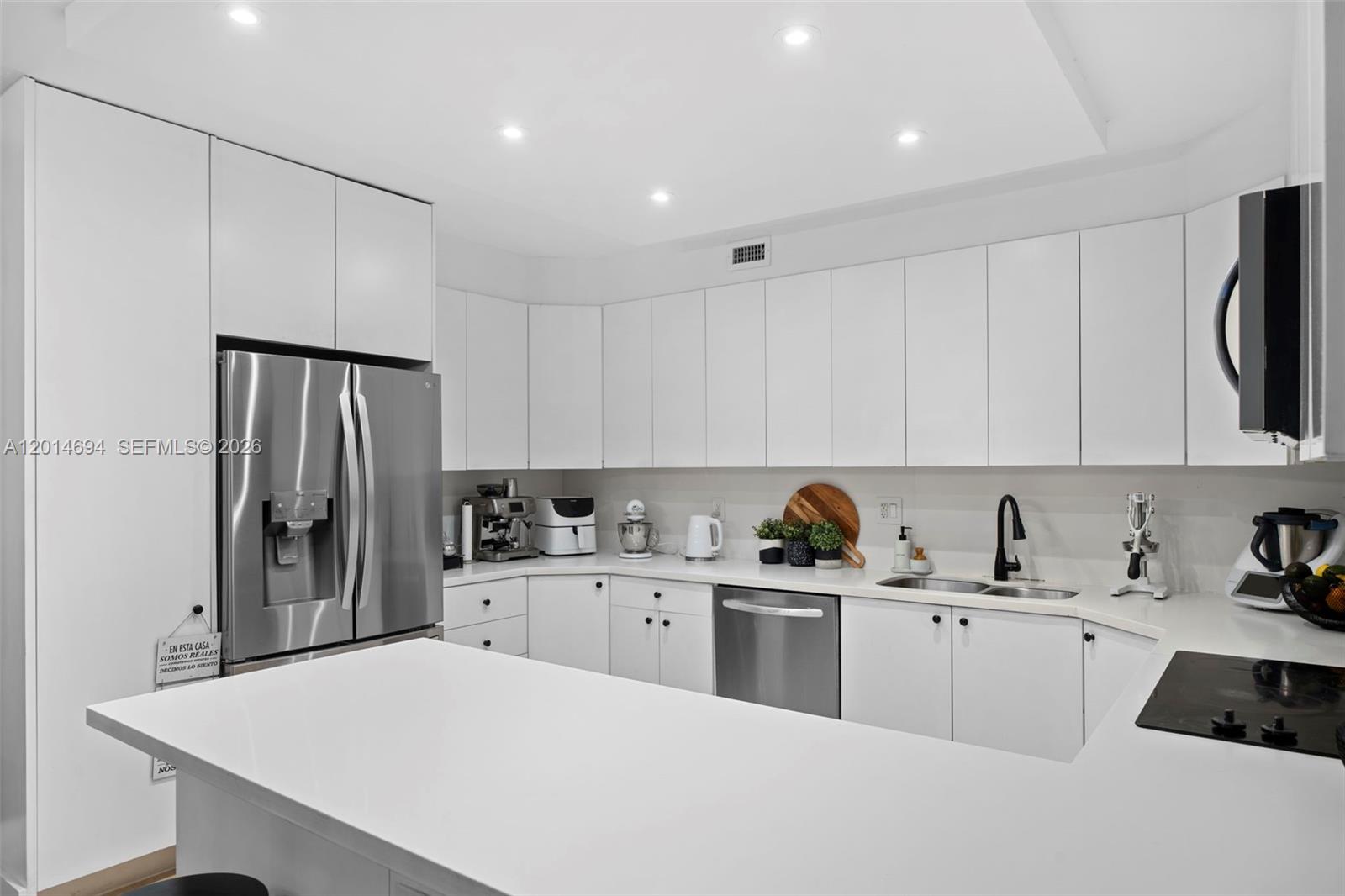 141 Crandon Blvd # 237