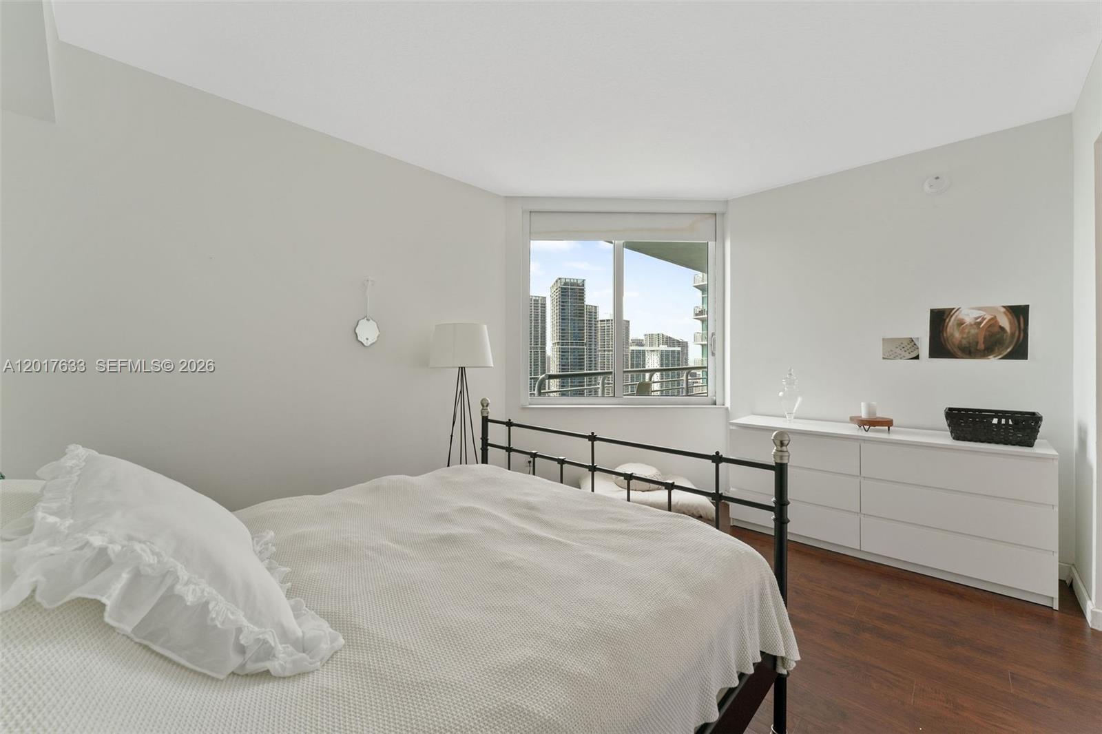 335 S Biscayne Blvd # 4205