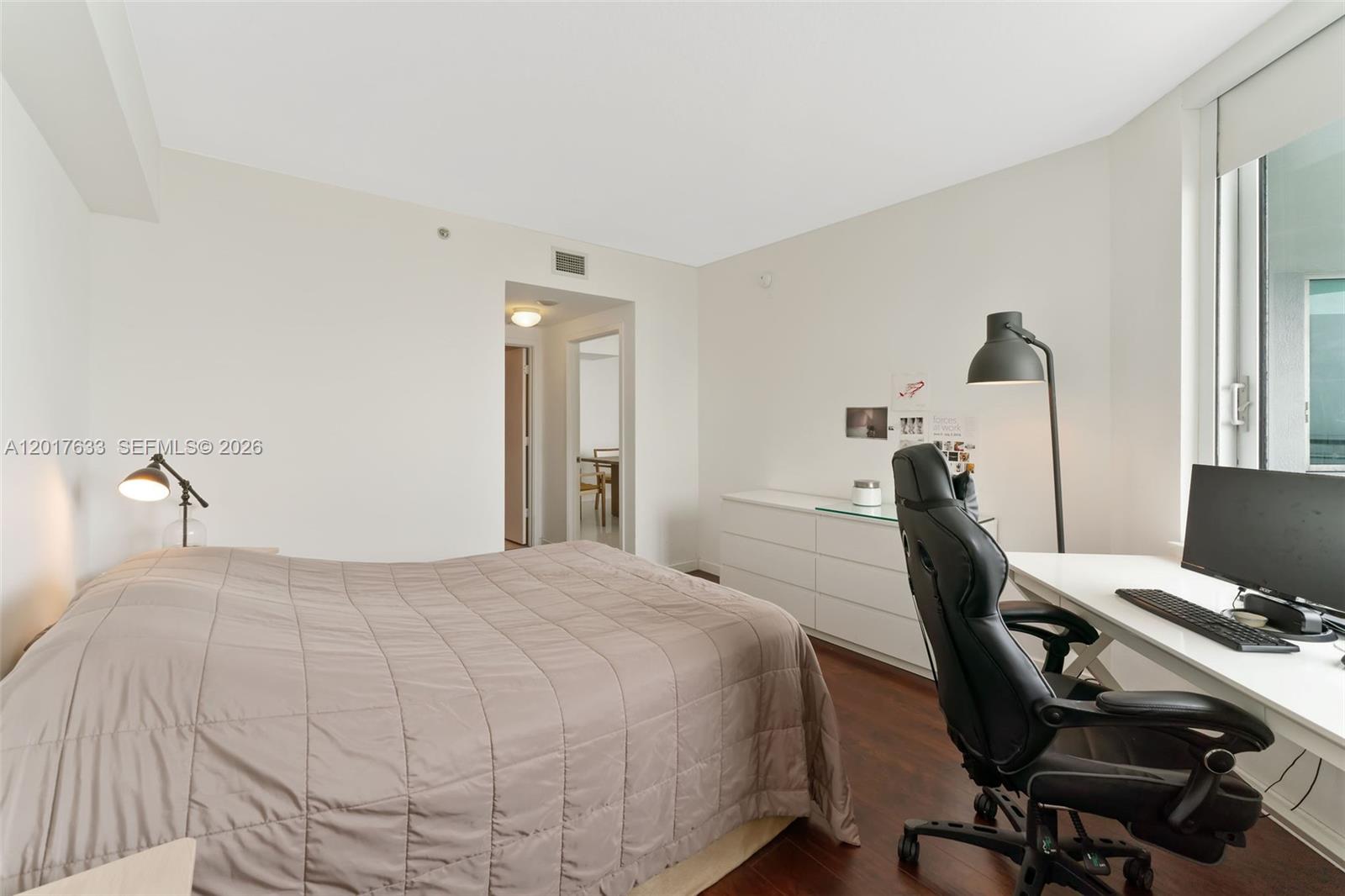 335 S Biscayne Blvd # 4205