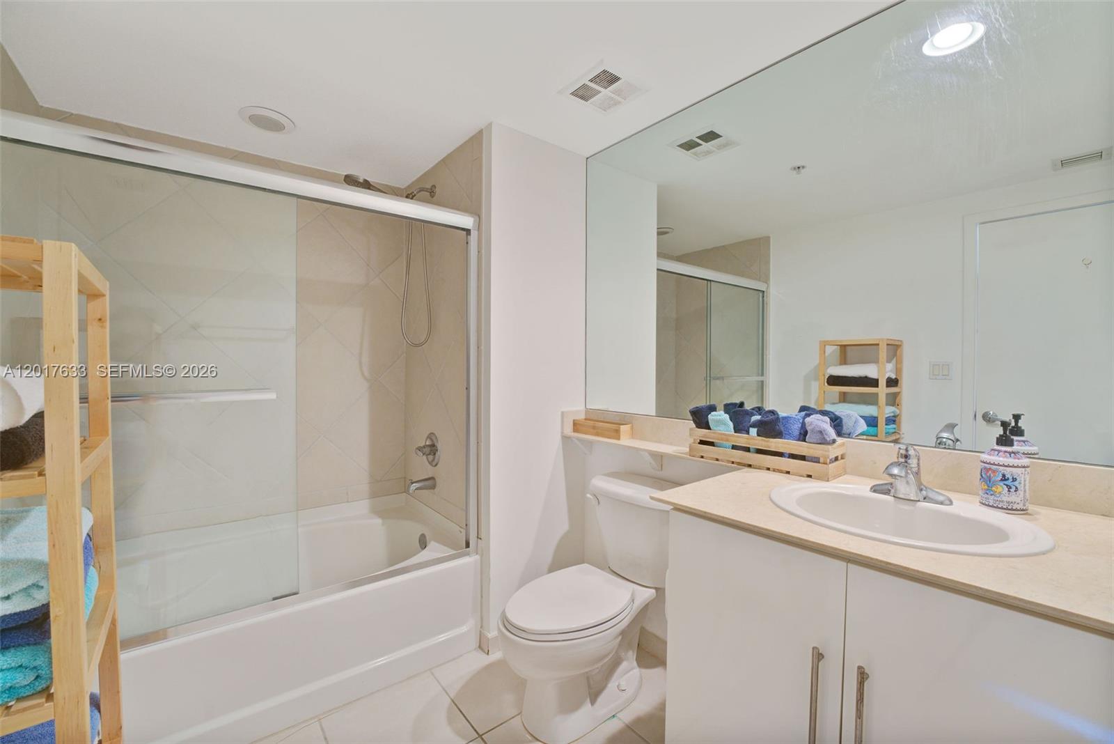 335 S Biscayne Blvd # 4205