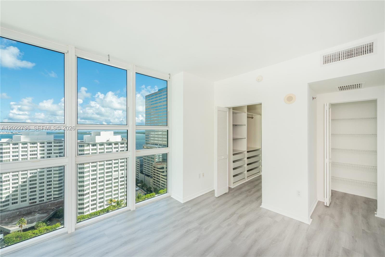 951 Brickell Ave # 2100