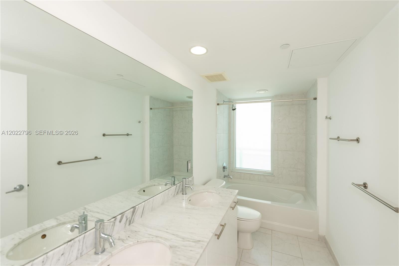 951 Brickell Ave # 2100