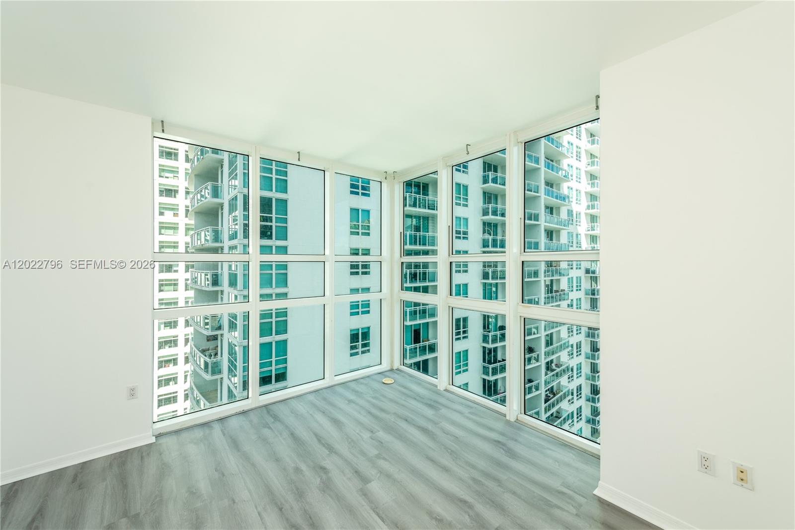 951 Brickell Ave # 2100