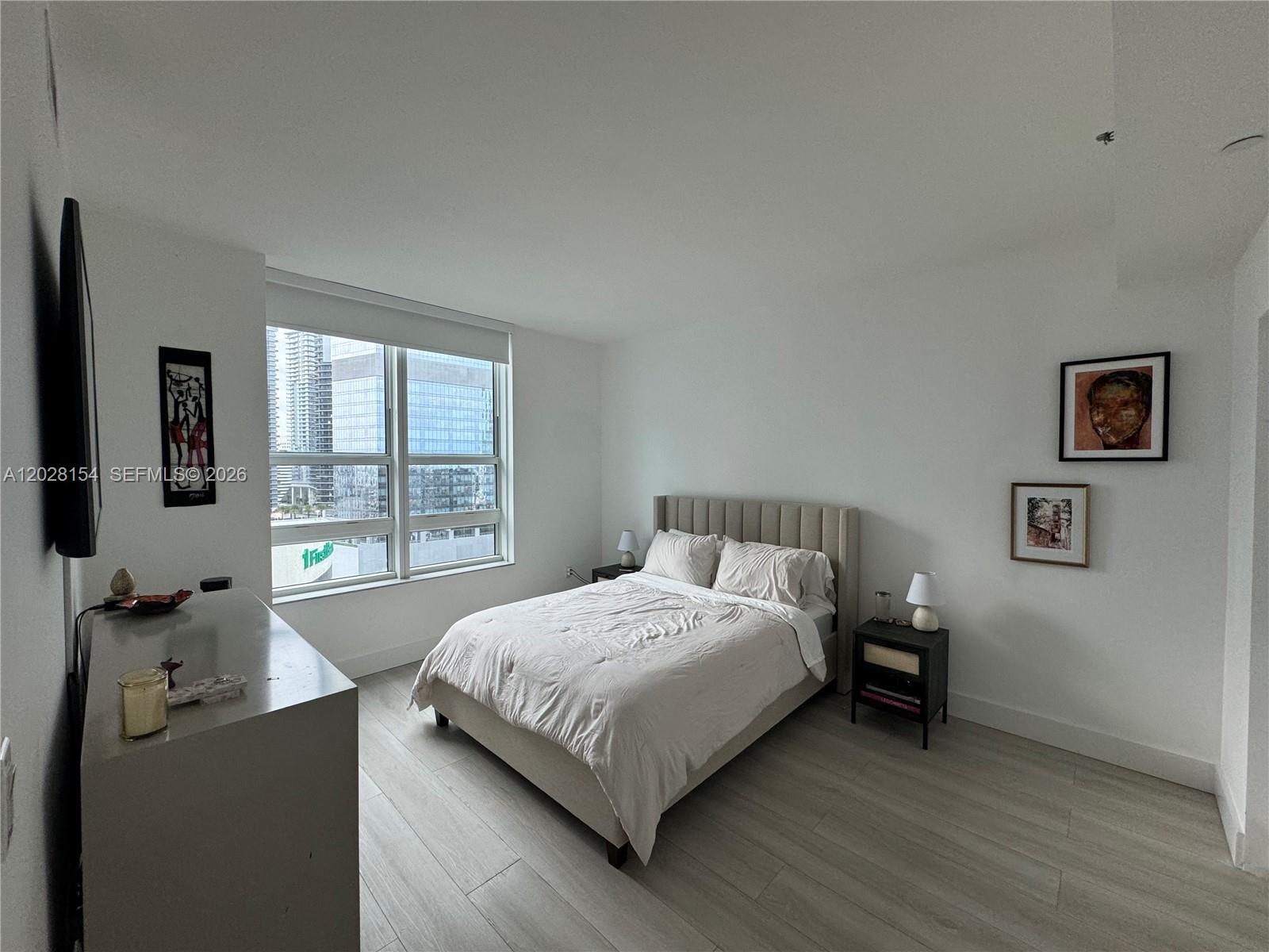 951 Brickell Ave # 2103