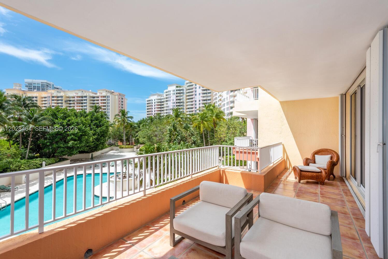 781 Crandon Blvd # 405