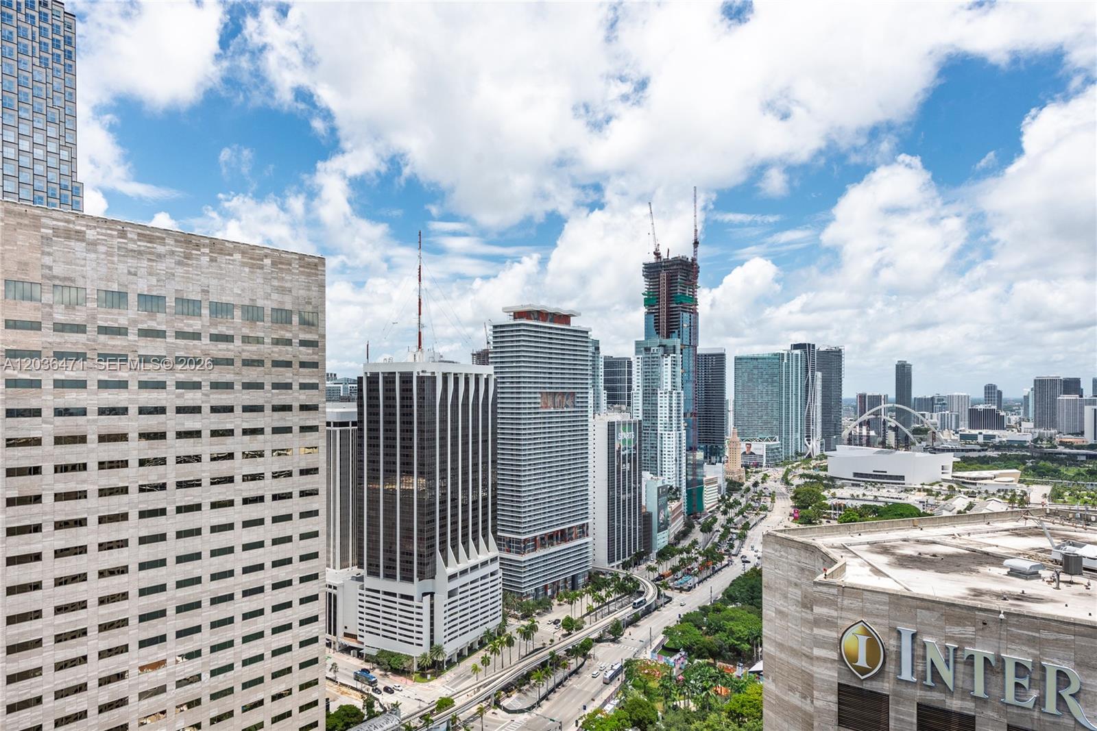 335 S Biscayne Blvd # 04 Unit: LPH-04