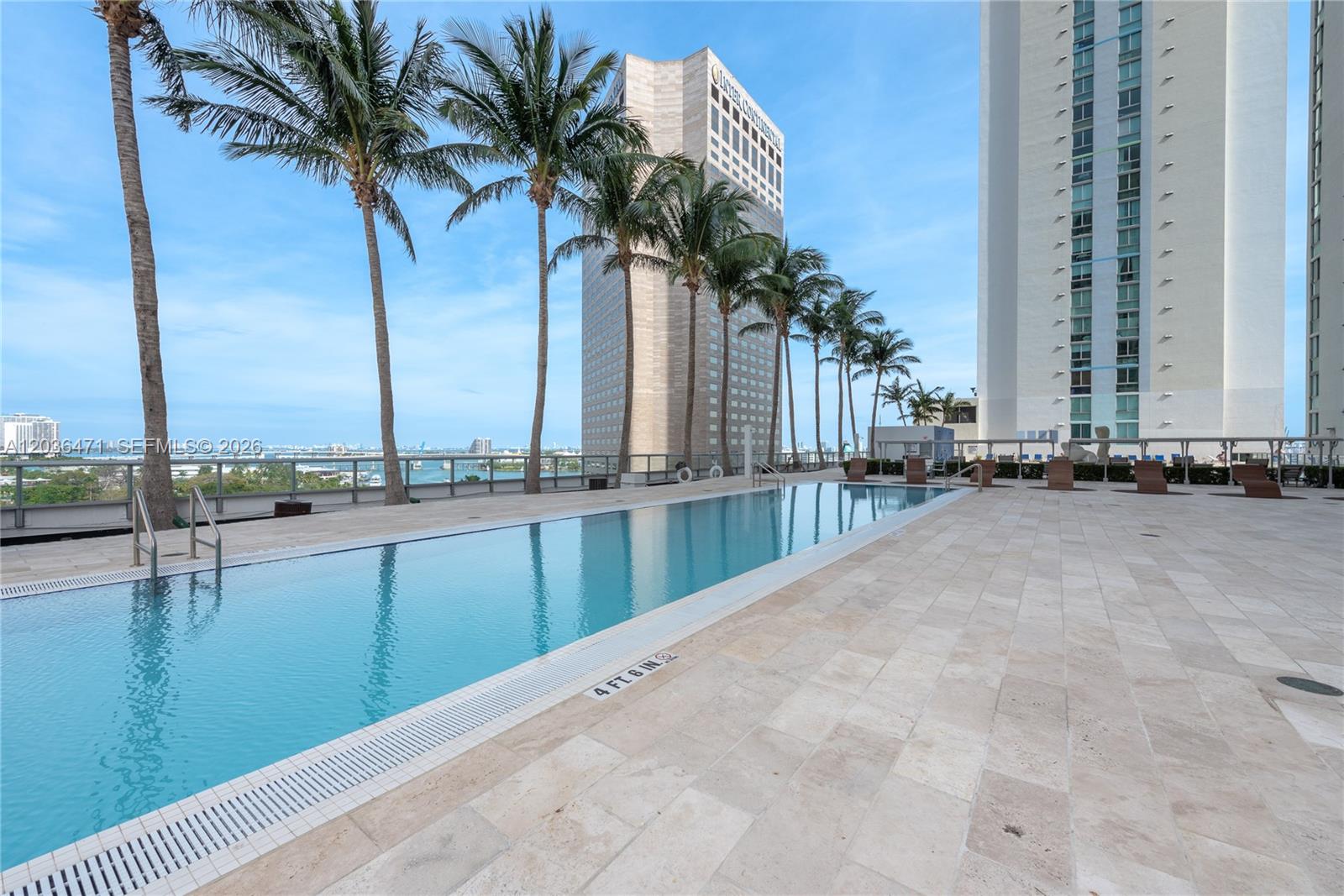 335 S Biscayne Blvd # 04 Unit: LPH-04