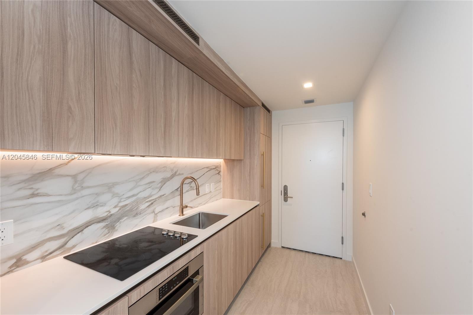 77 SE 5th Street # 3604