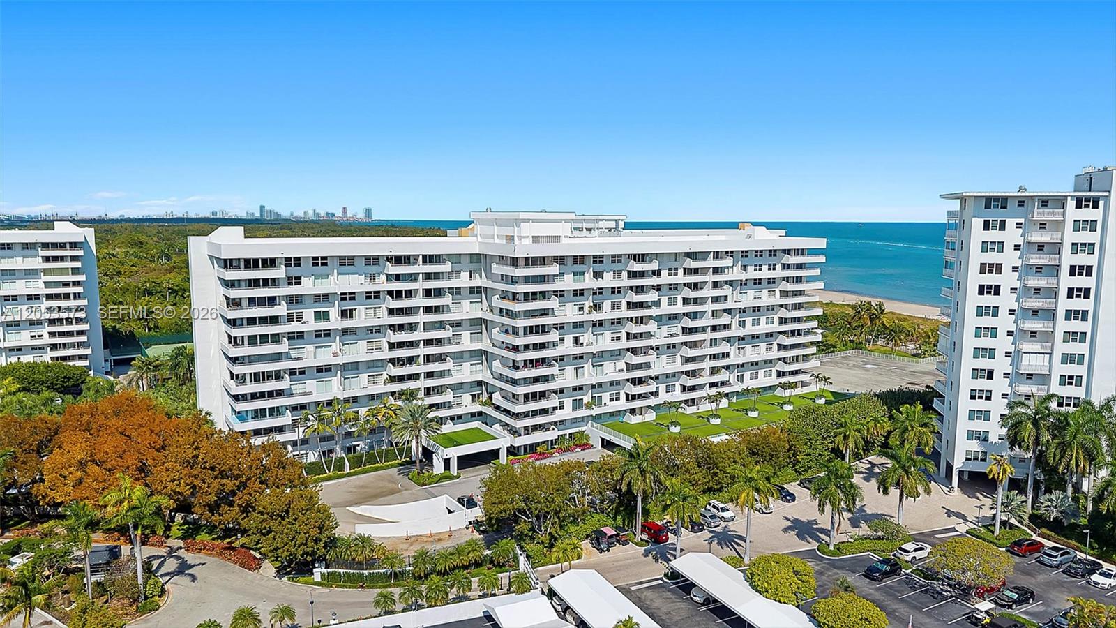 199 Ocean Lane Dr # 311