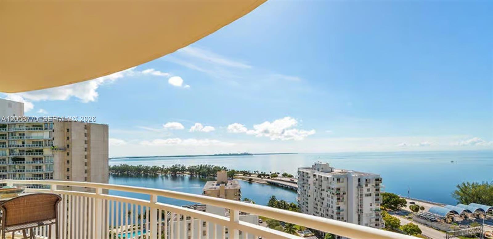 2475 Brickell Ave # 1609