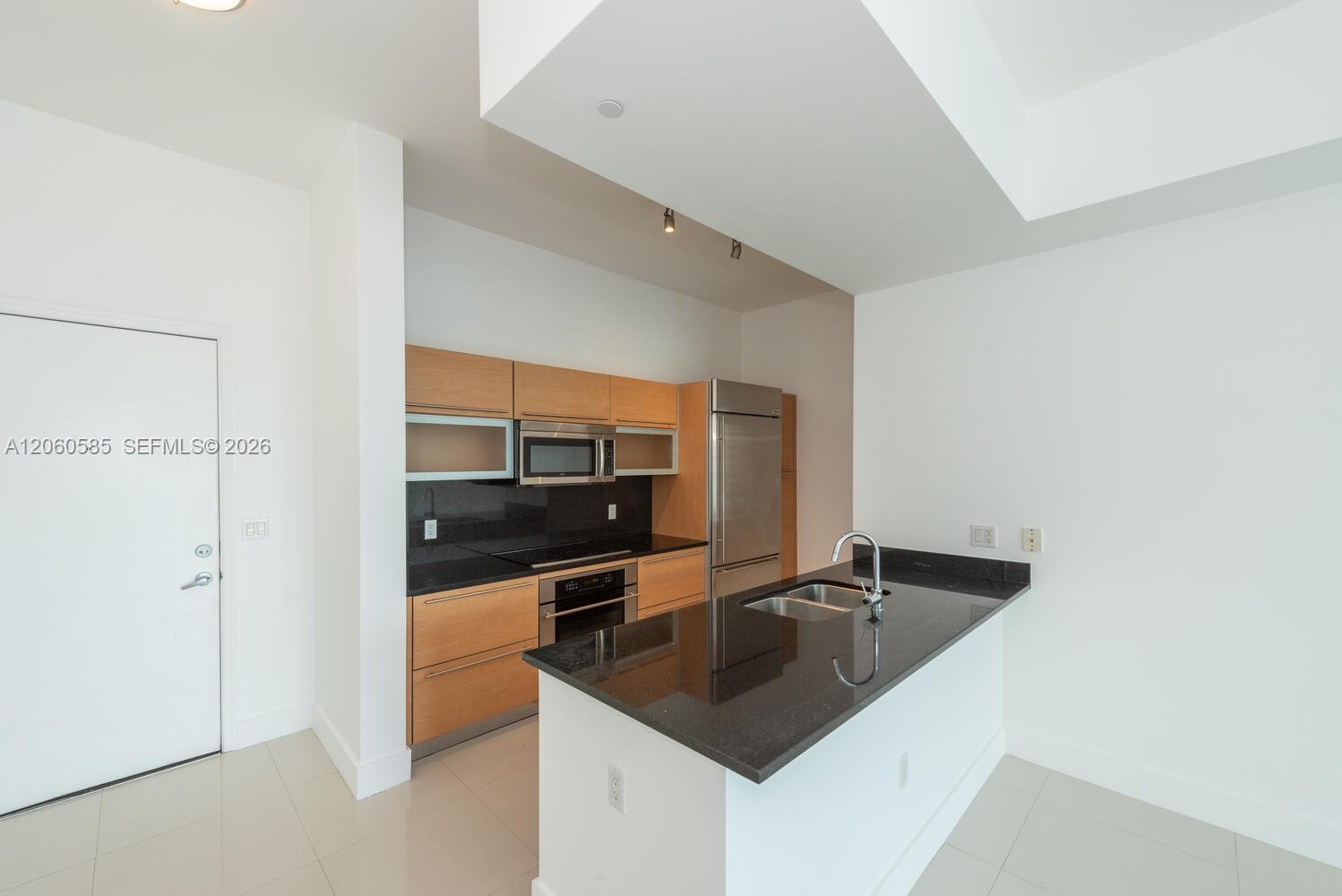 950 Brickell Bay Dr # 4801