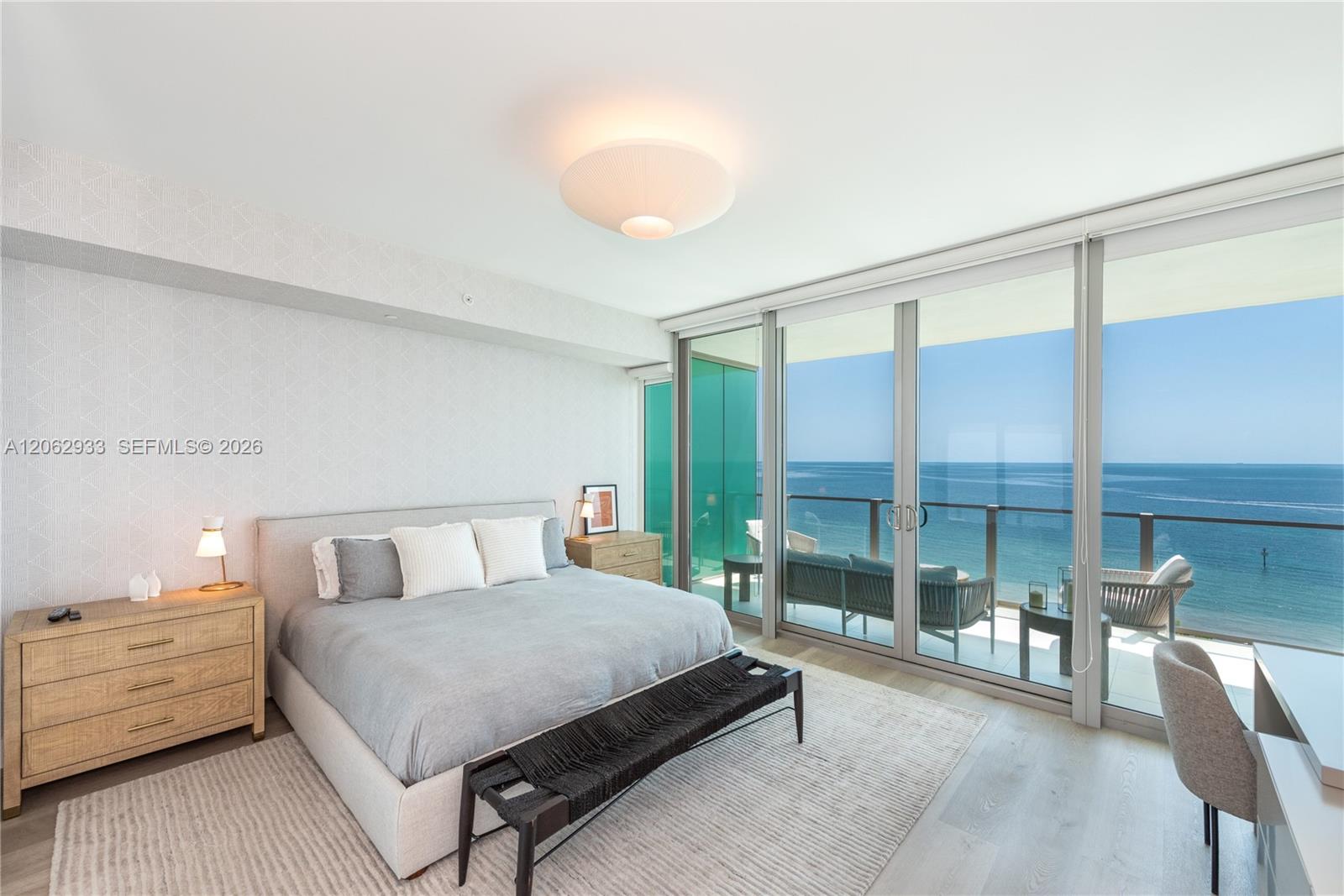 360 Ocean Dr # 904S
