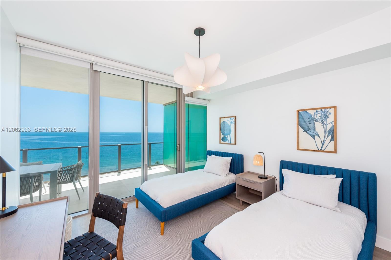 360 Ocean Dr # 904S