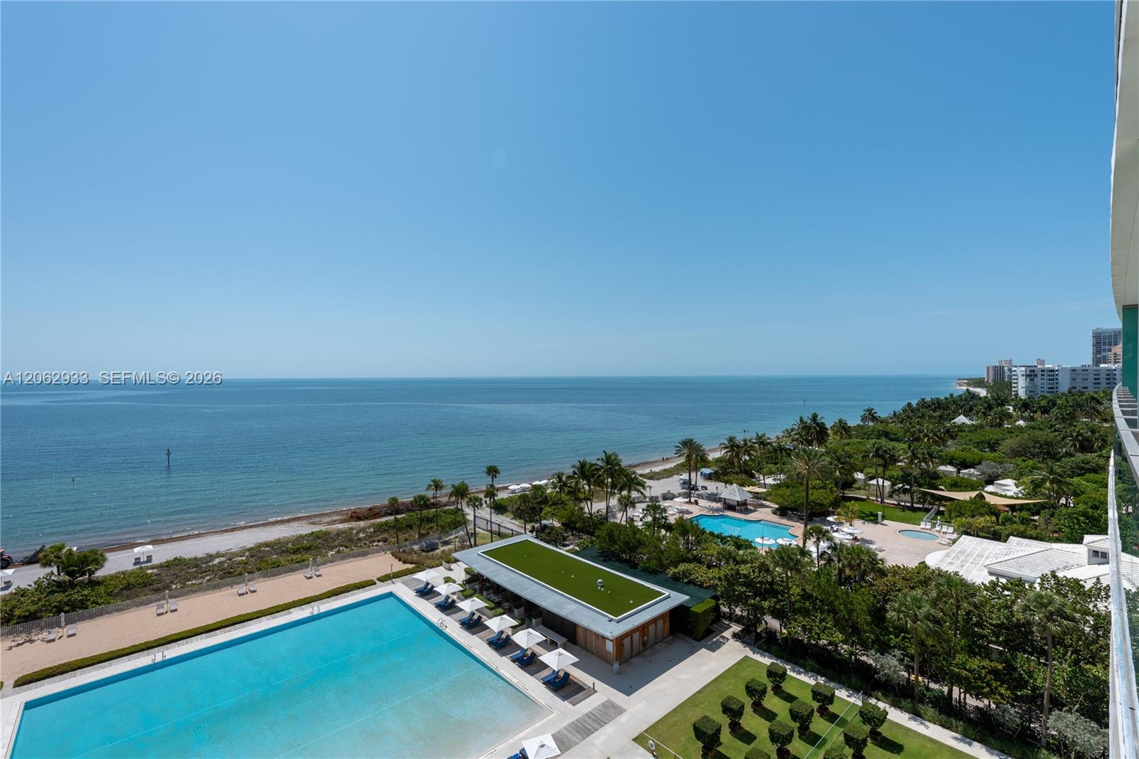 360 Ocean Dr # 904S