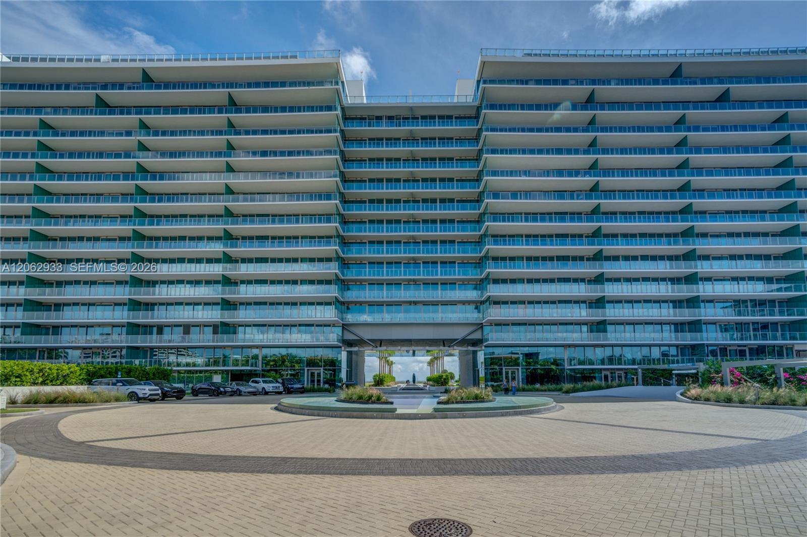 360 Ocean Dr # 904S