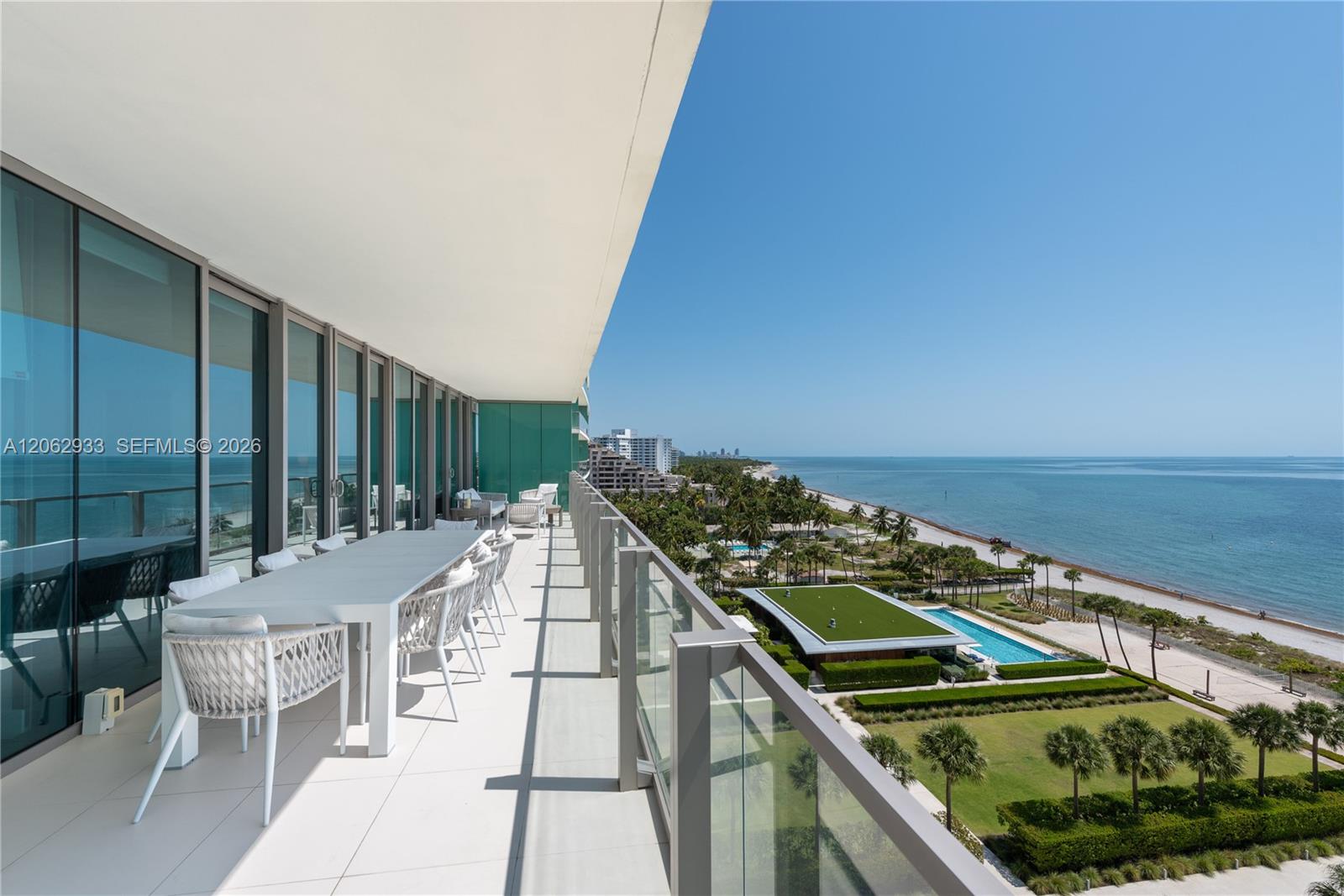 360 Ocean Dr # 904S