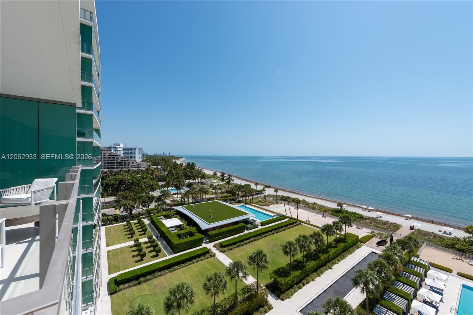 360 Ocean Dr # 904S
