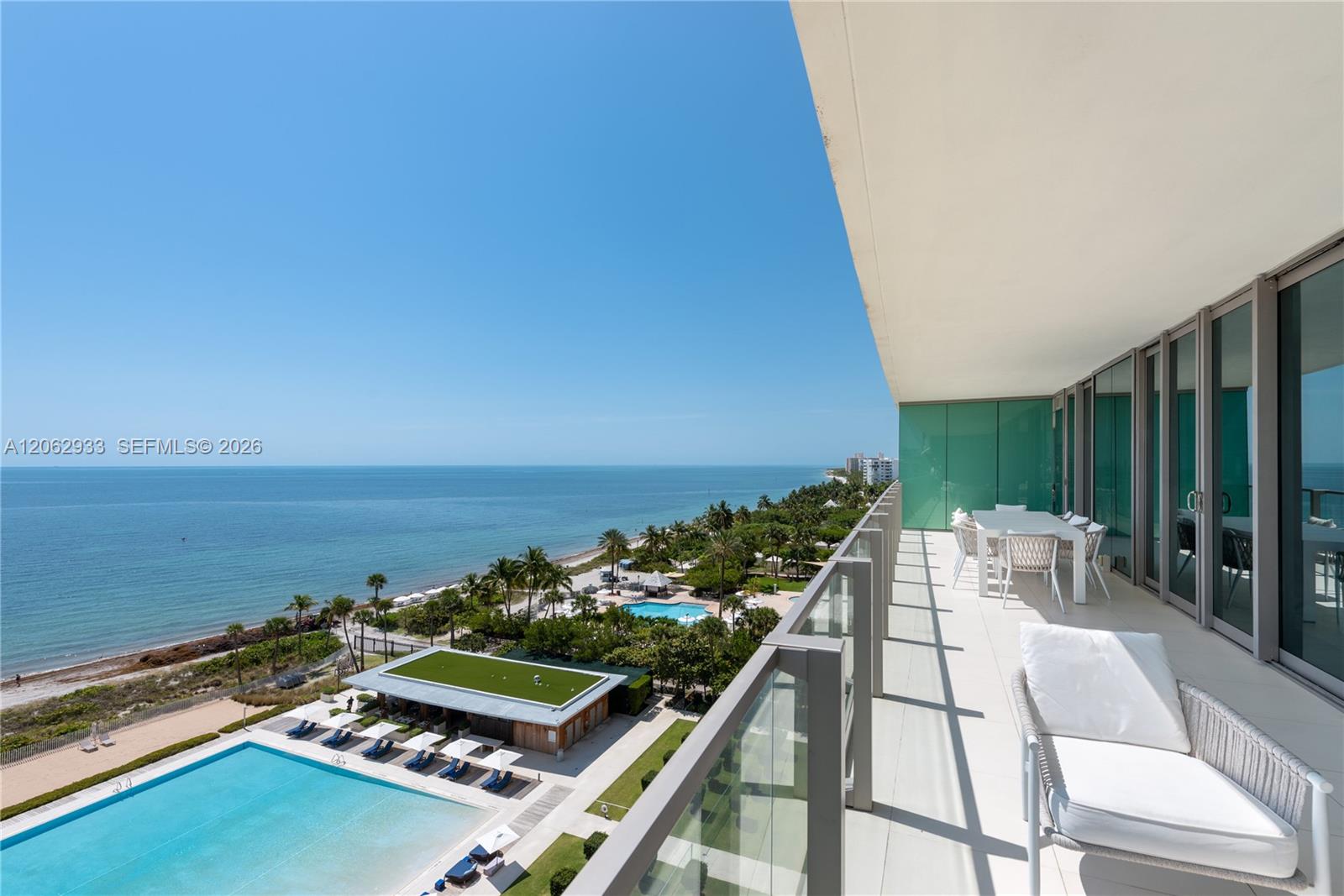 360 Ocean Dr # 904S