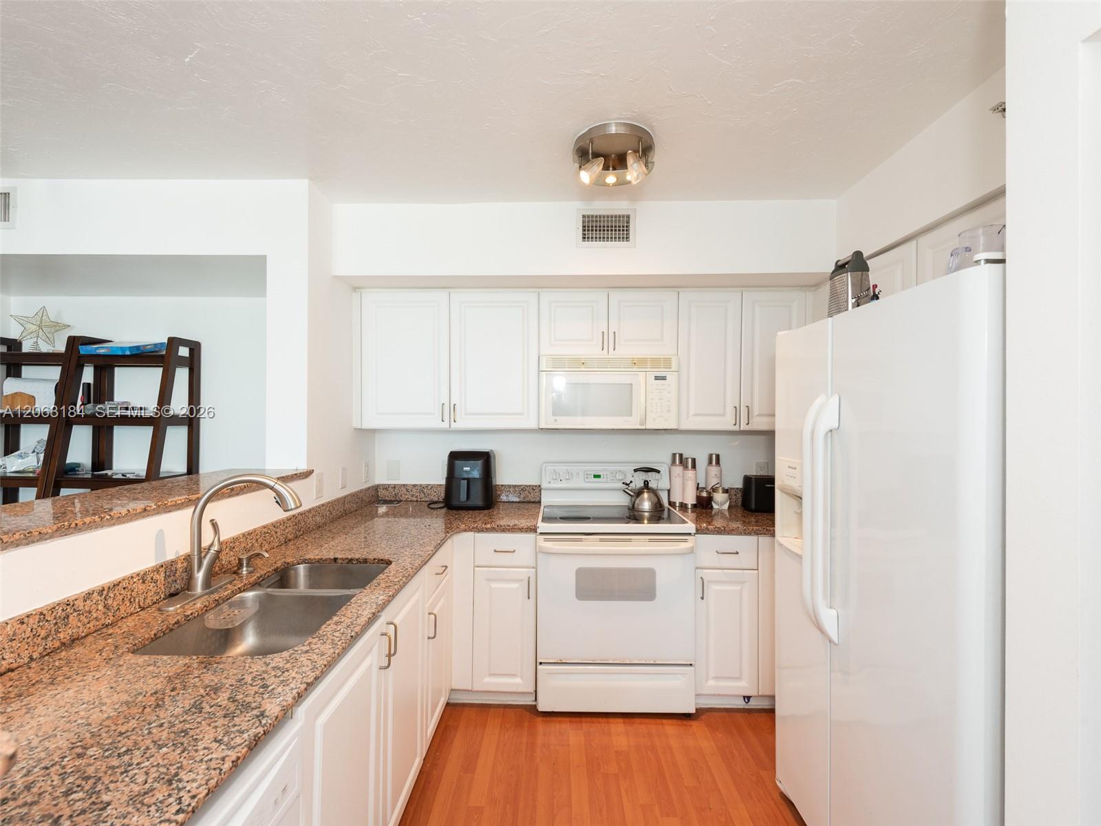 1155 Brickell Bay Dr # 3403