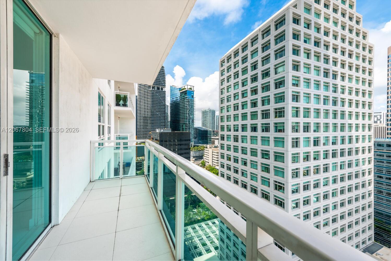 950 Brickell Bay Dr # 2208