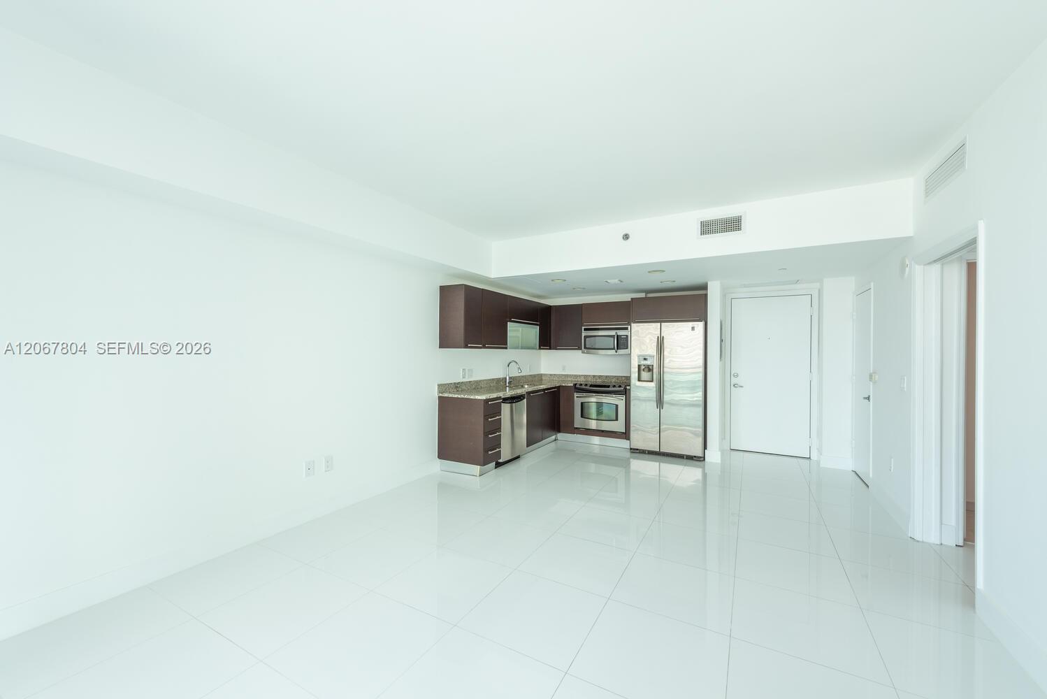 950 Brickell Bay Dr # 2208