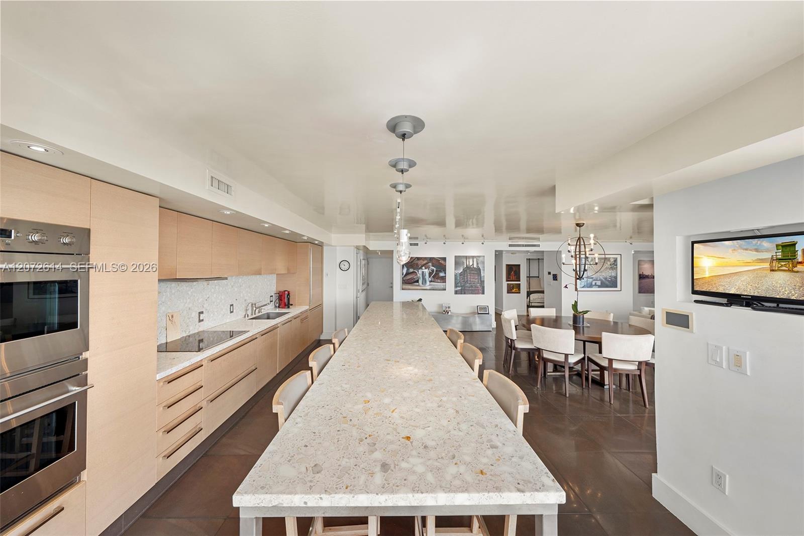 600 Grapetree Dr Unit: 6BS