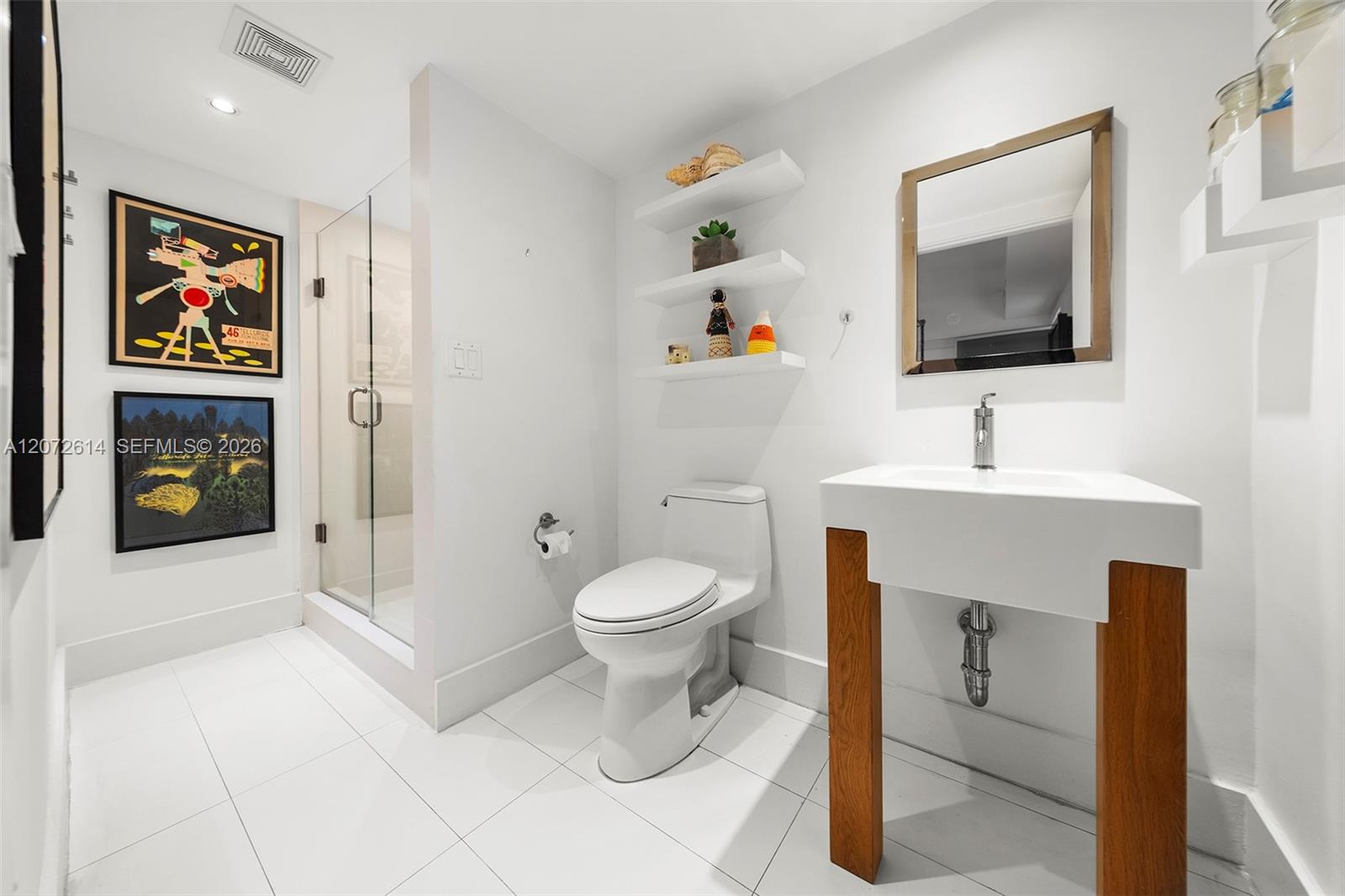 600 Grapetree Dr Unit: 6BS