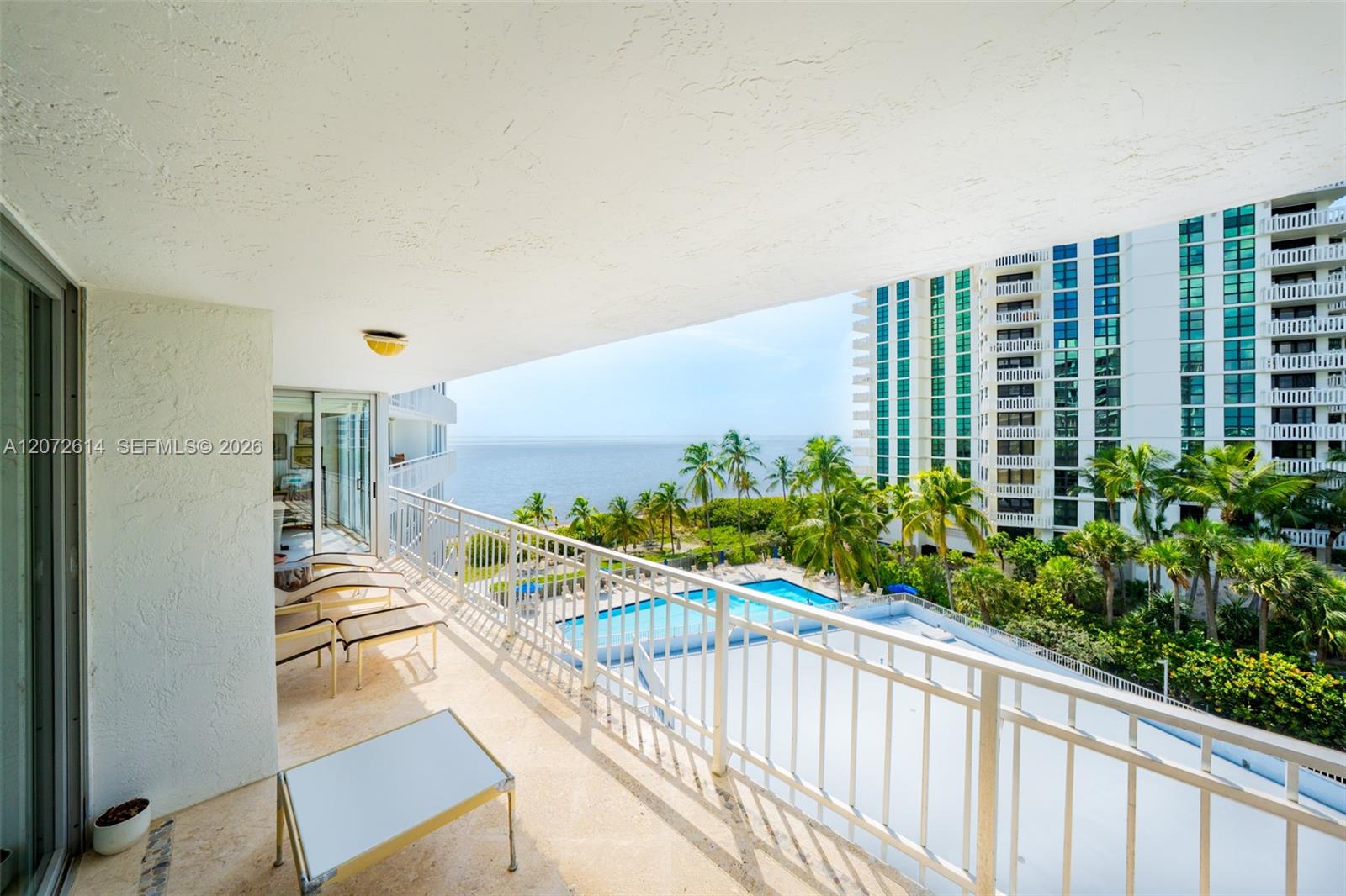 600 Grapetree Dr Unit: 6BS