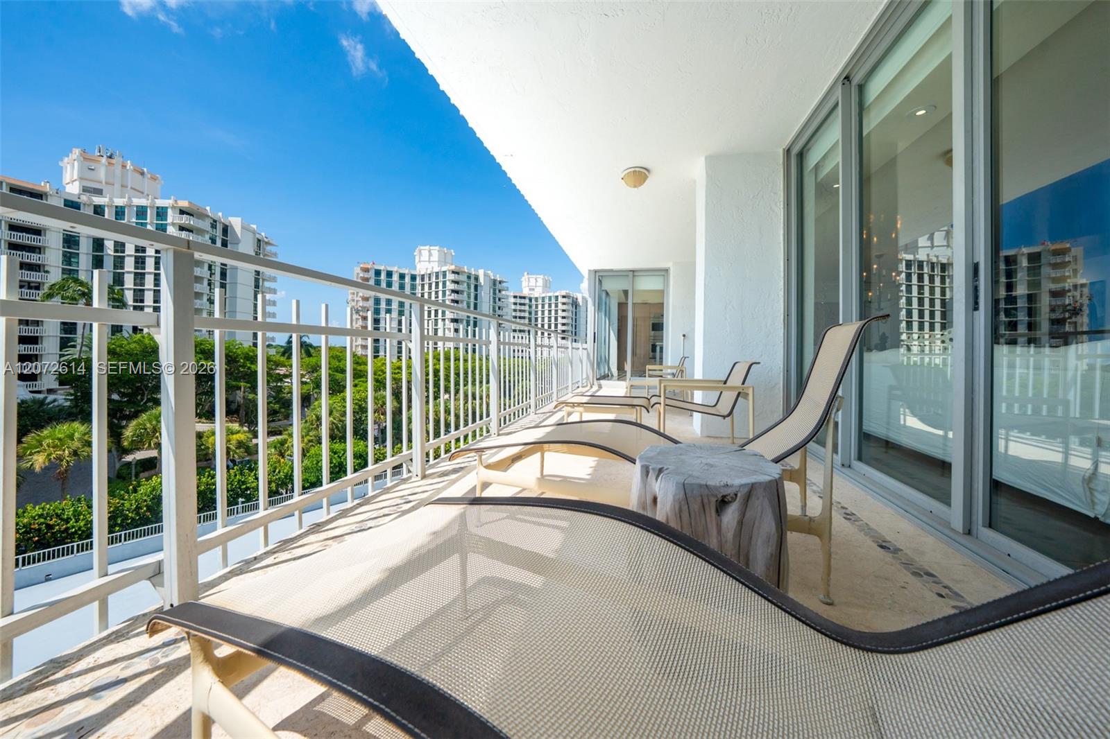 600 Grapetree Dr Unit: 6BS