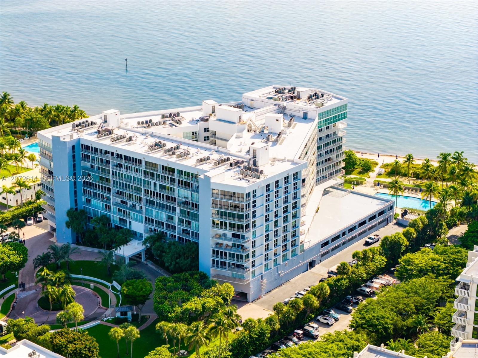 600 Grapetree Dr Unit: 6BS