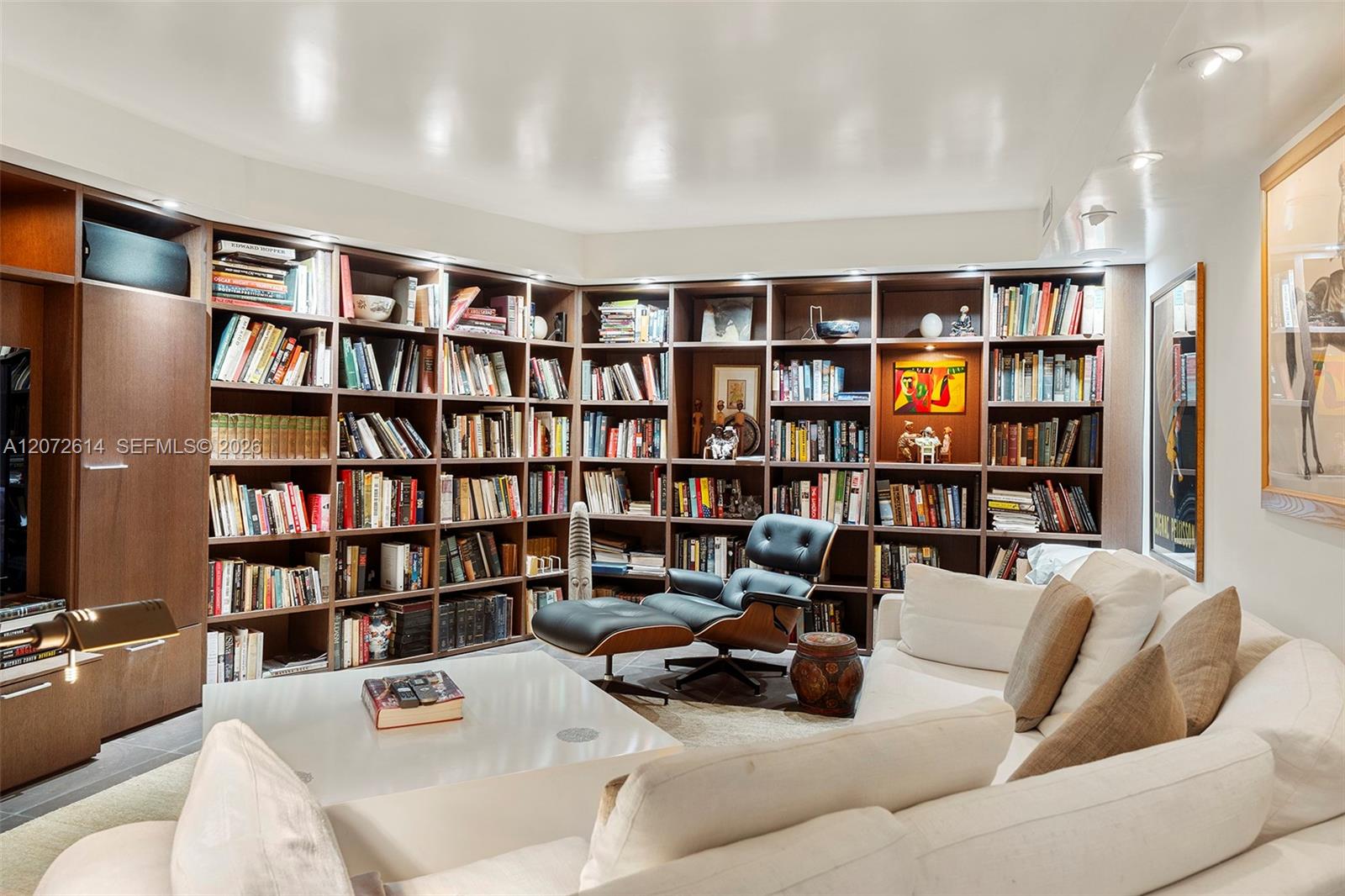 600 Grapetree Dr Unit: 6BS