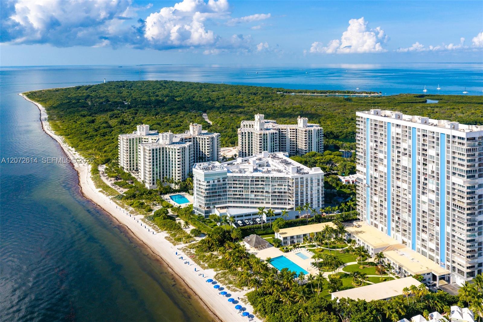 600 Grapetree Dr Unit: 6BS
