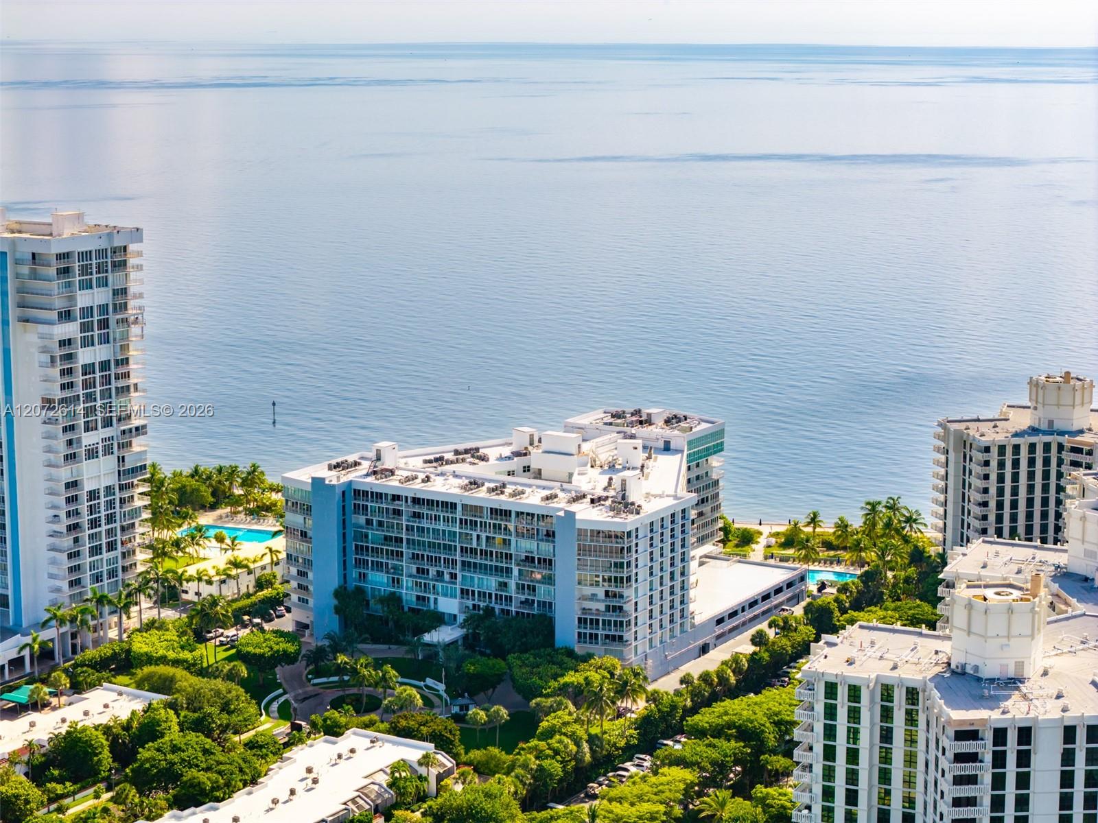 600 Grapetree Dr Unit: 6BS