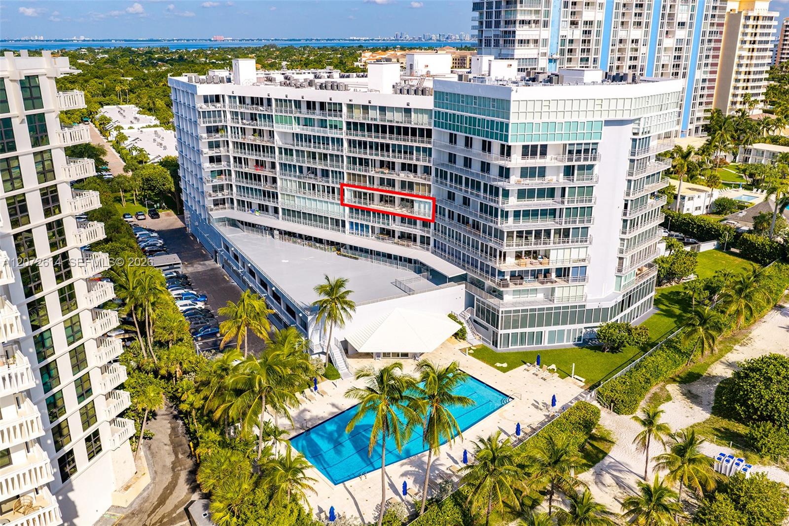 600 Grapetree Dr Unit: 6BS